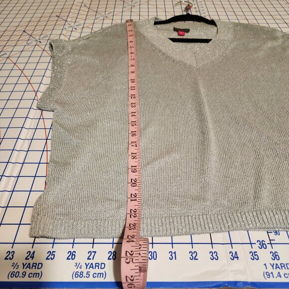 Vince Camuto V Neck Sweater NWT Silver Large- Hole in shoulder - Picture 3 of 11